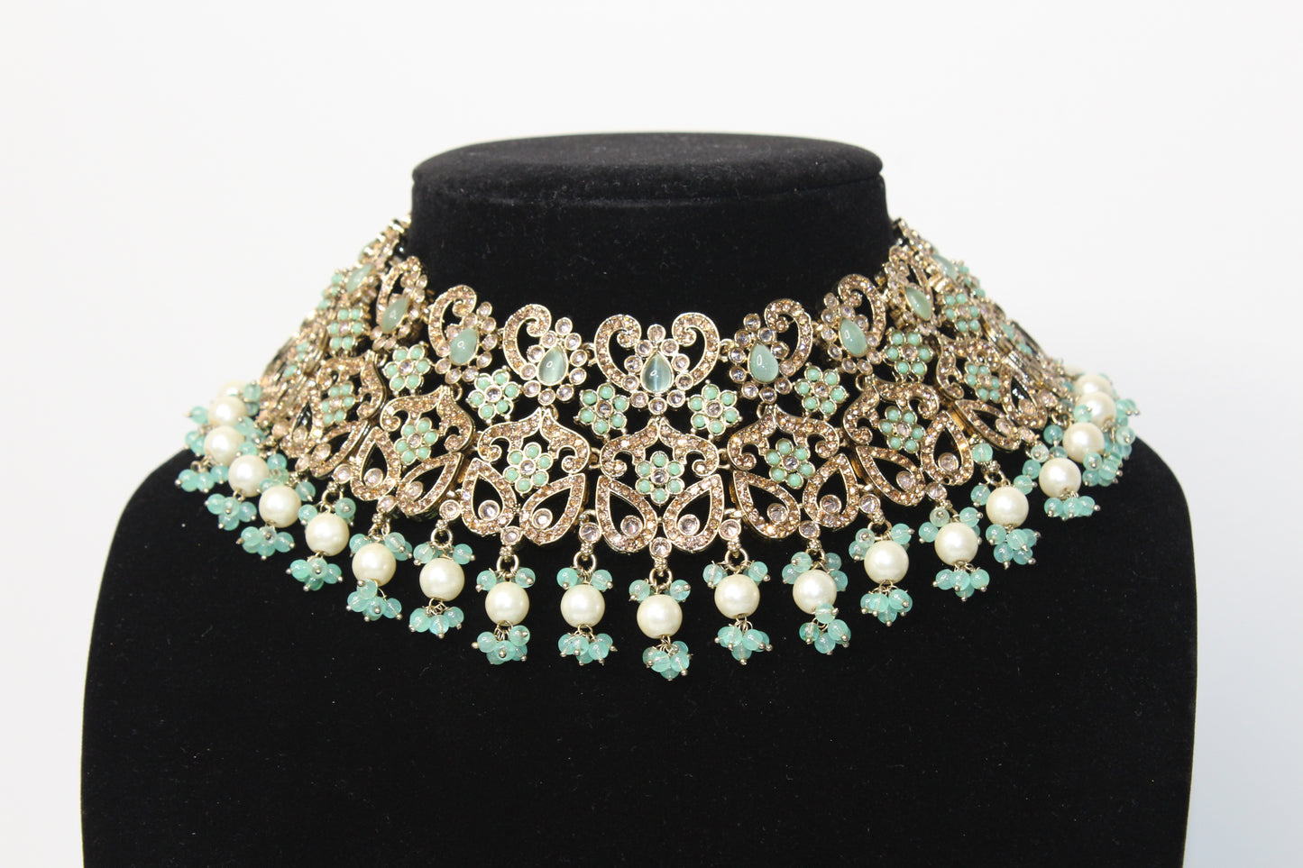 Enchanting Embrace Set - Mint