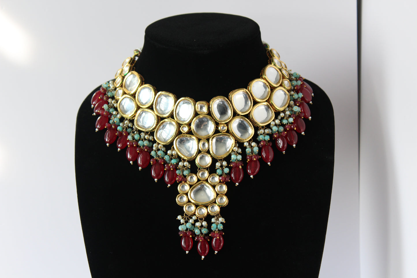 Rani Roop Kundan Set