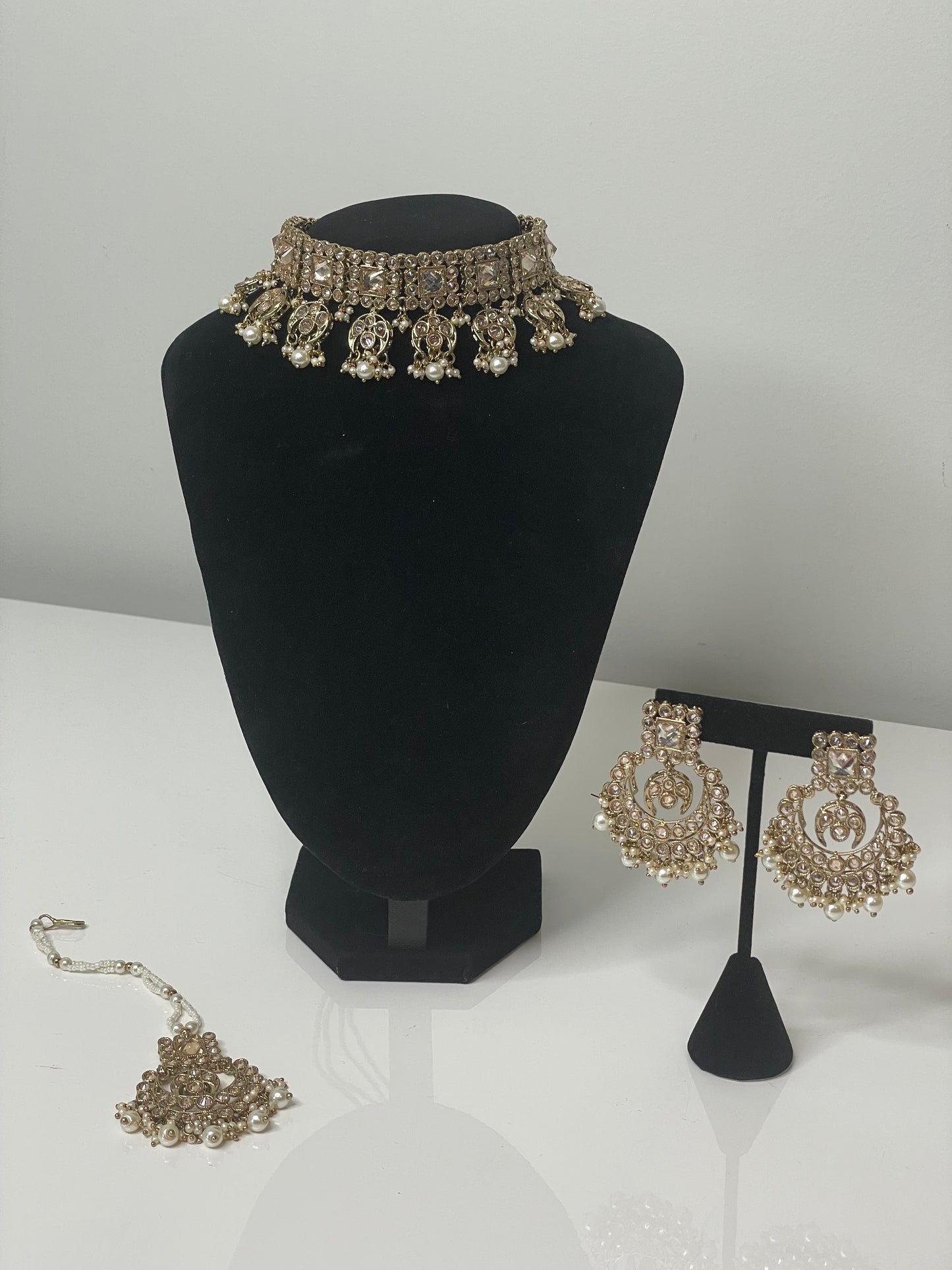 Crescent Cascade Set