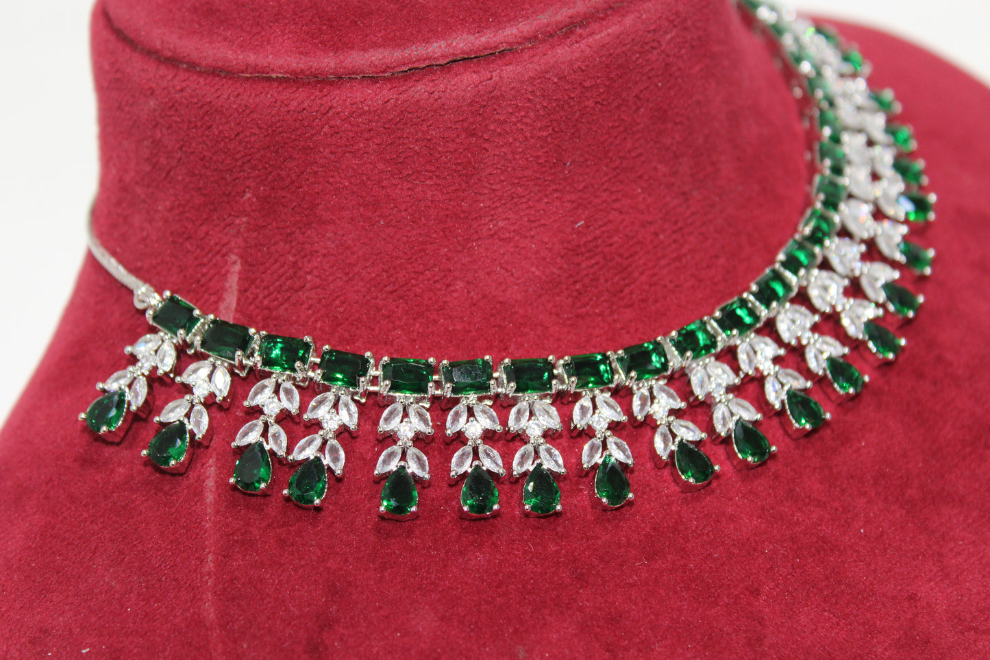 Lumina Royale American Diamond Set - Emerald Green