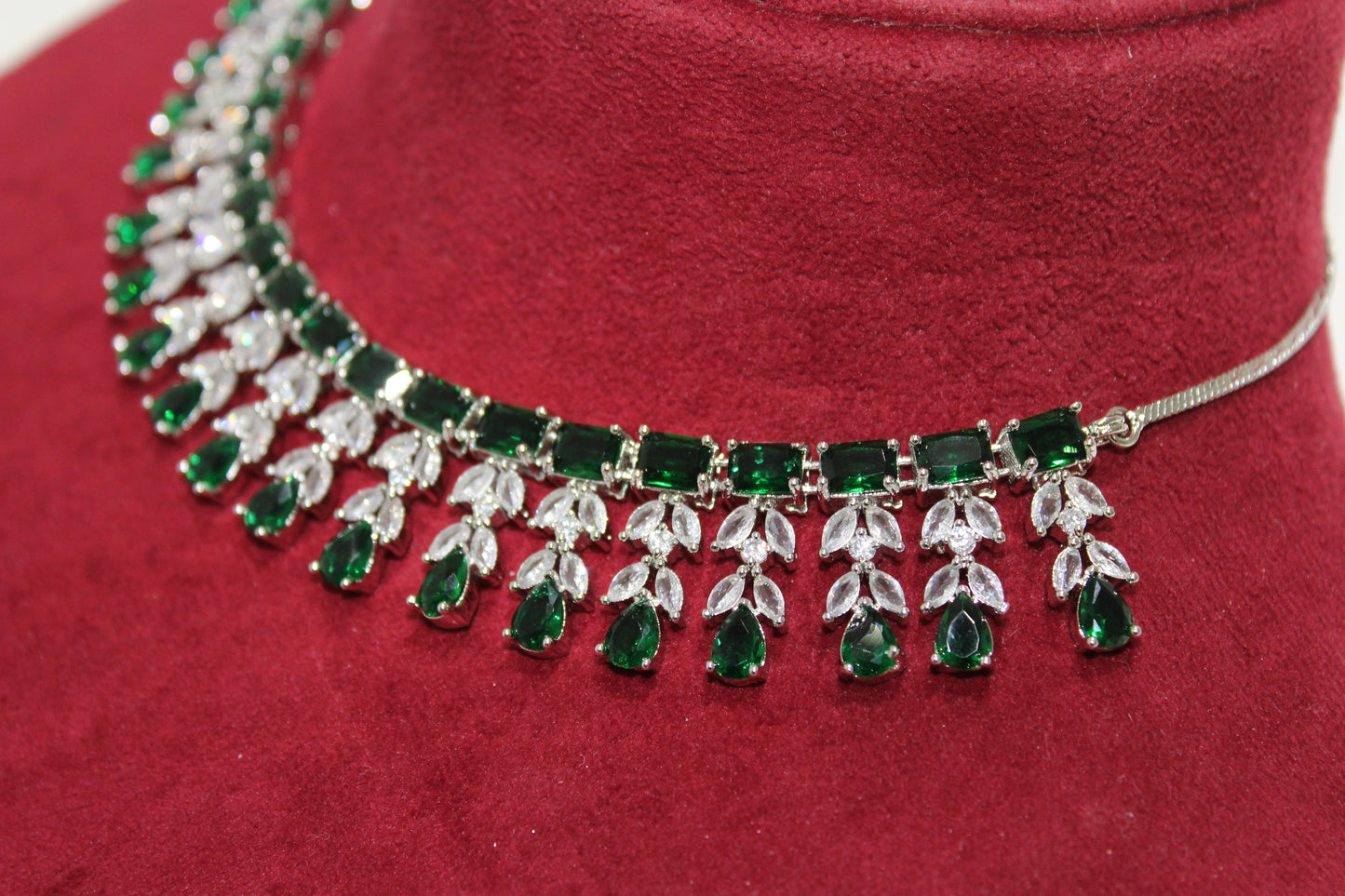 Lumina Royale American Diamond Set - Emerald Green