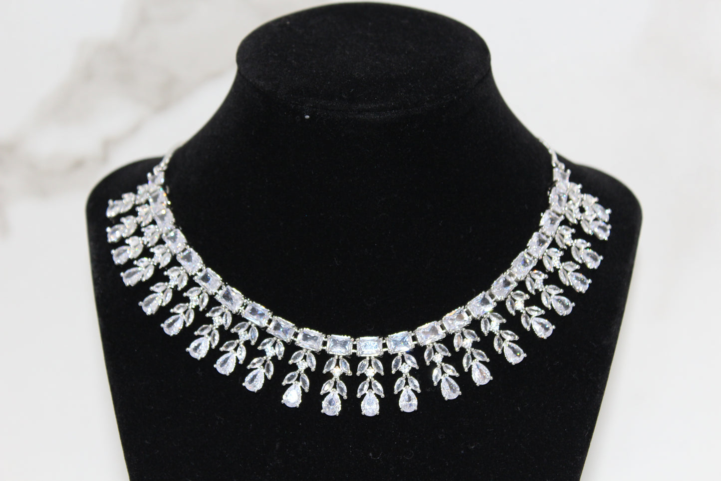Lumina Royale American Diamond Set - Silver