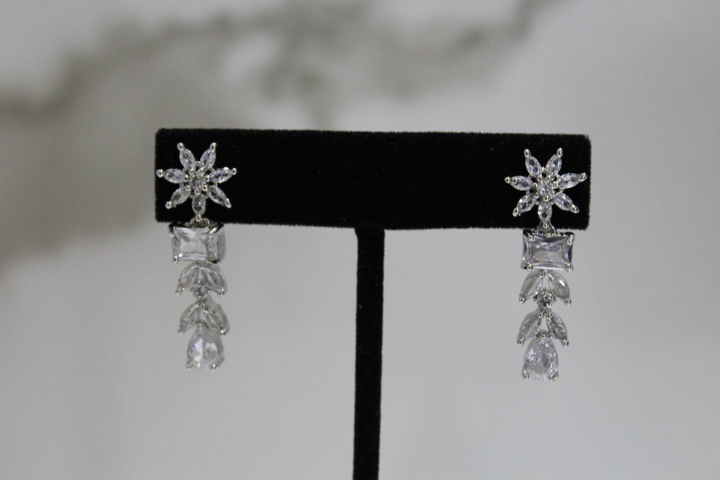 Lumina Royale American Diamond Set - Silver