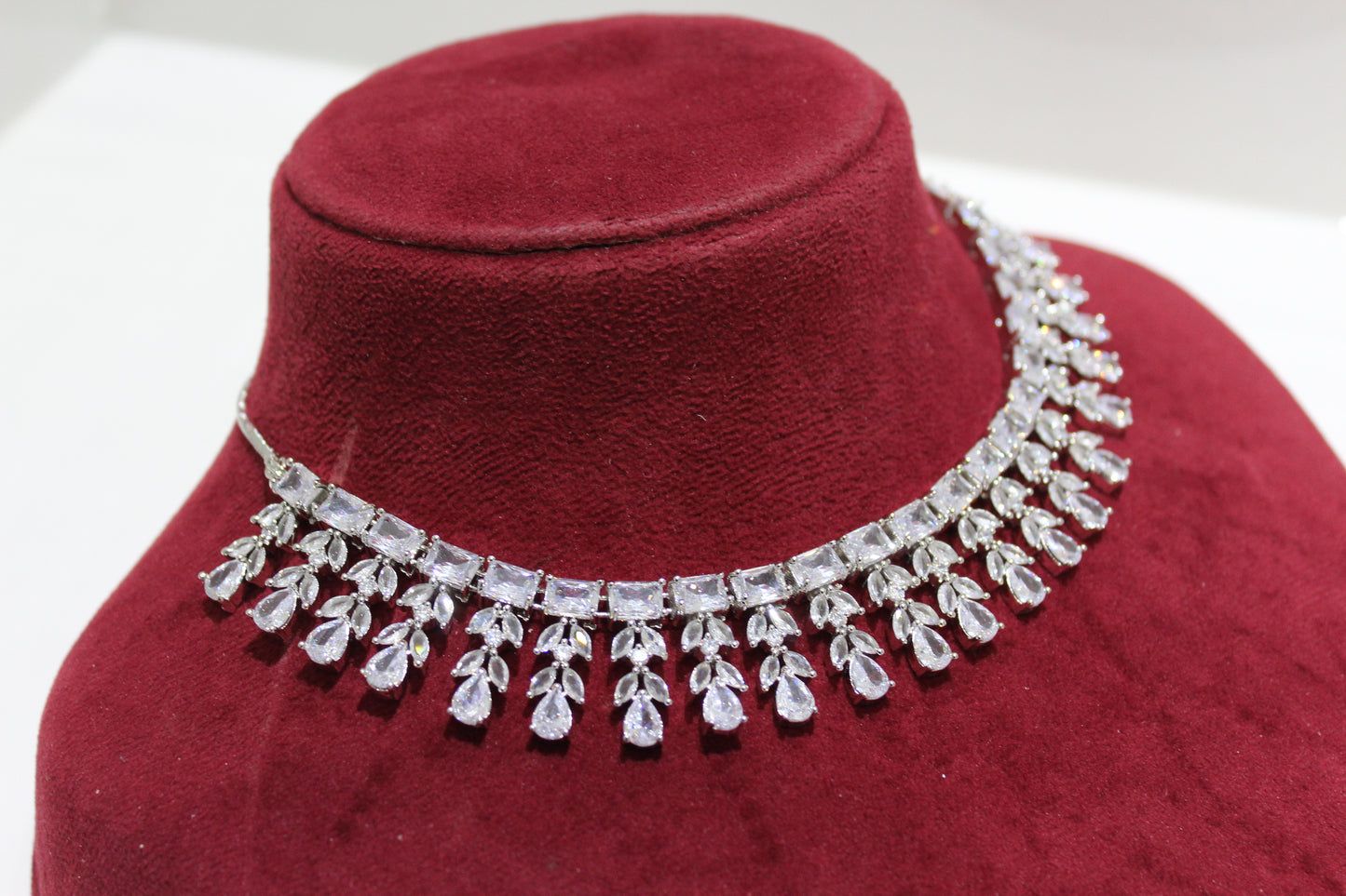 Lumina Royale American Diamond Set - Silver