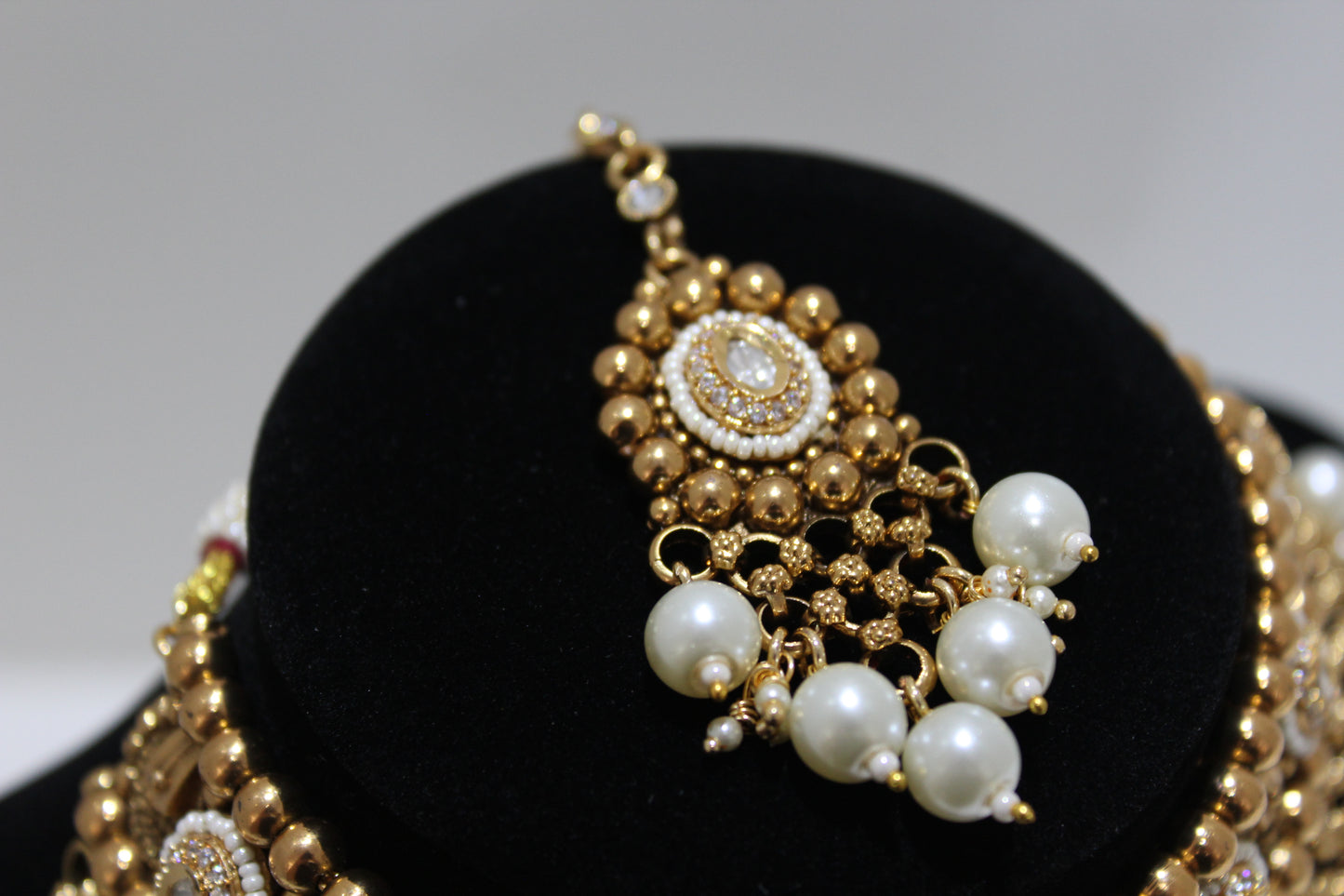 Rajwada Heirloom Pearl Set - White
