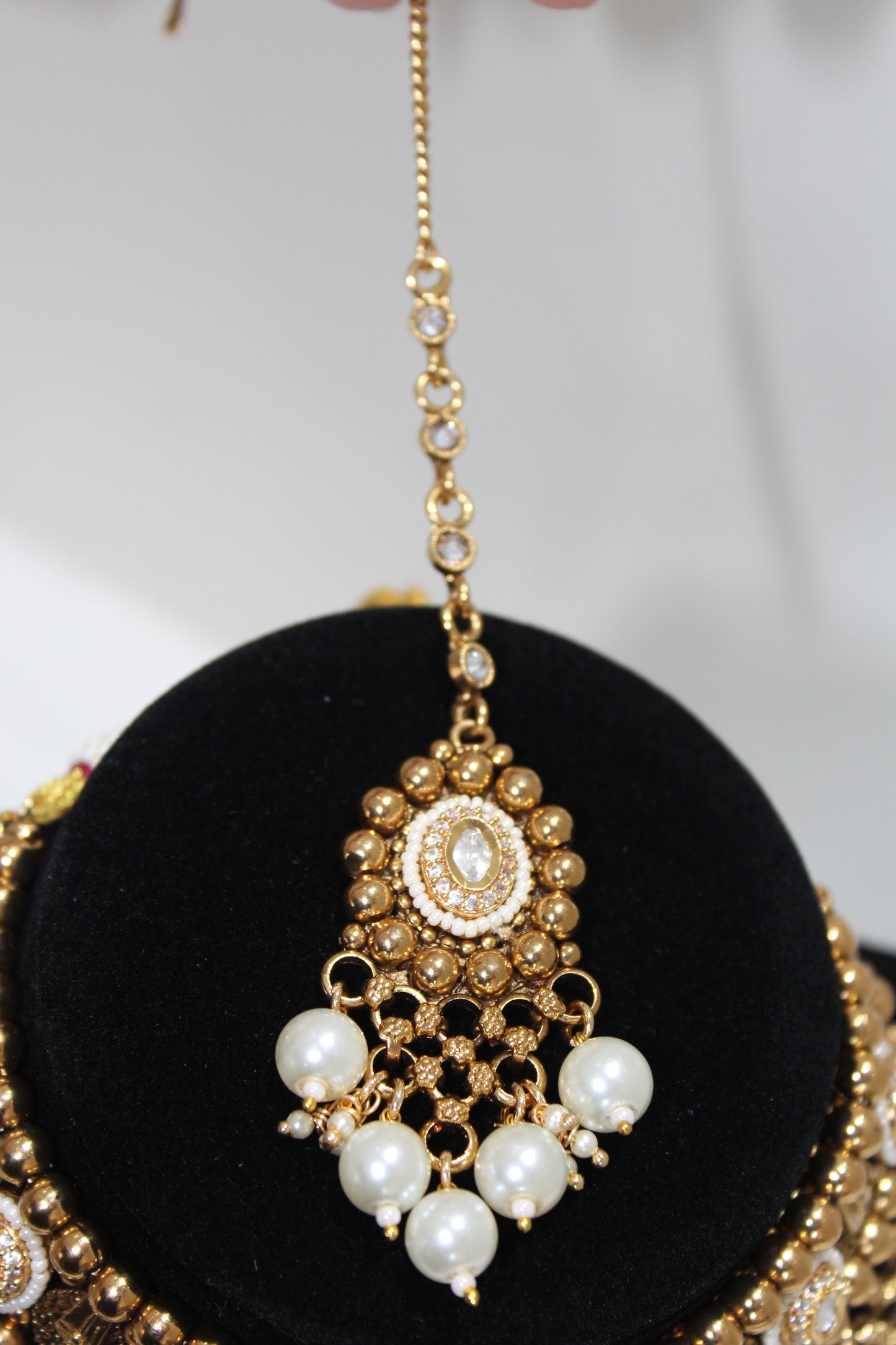 Rajwada Heirloom Pearl Set - White