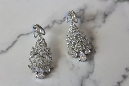 Regal Sparkle American Diamond Set