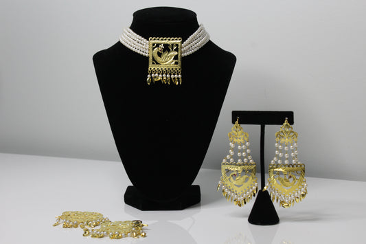 Golden Plume Choker Set