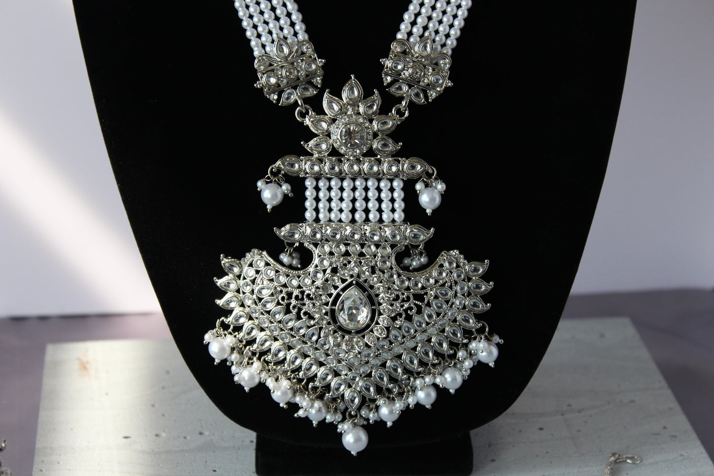 Kohinoor Necklace Set