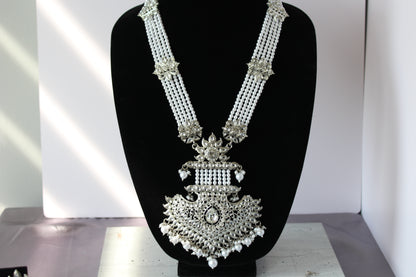 Kohinoor Necklace Set