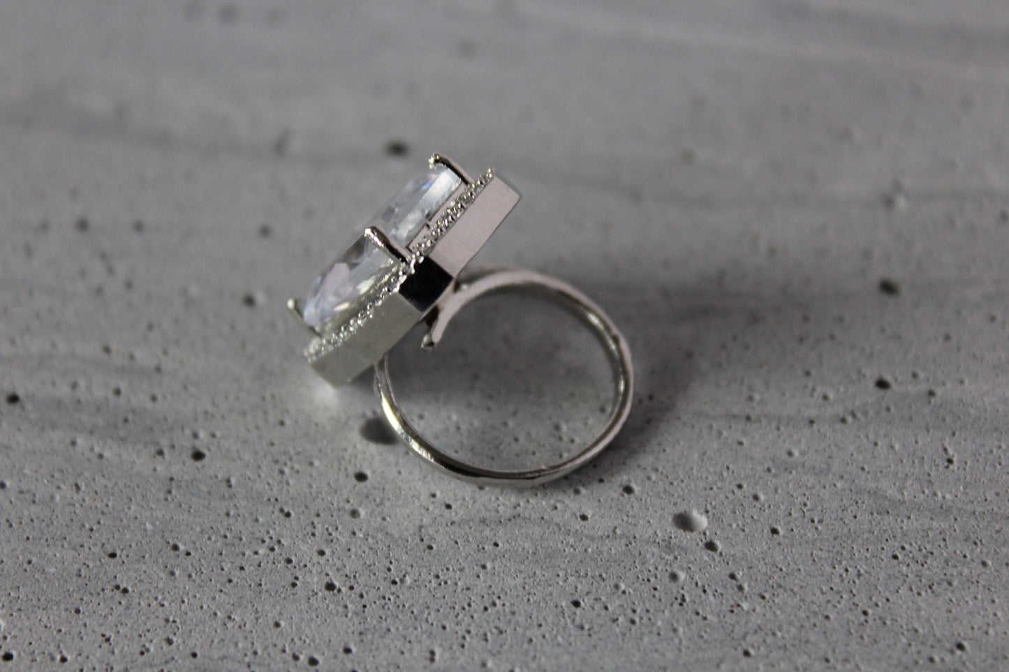 Gemstone Horizon Ring