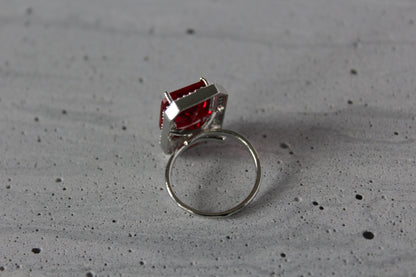 Gemstone Horizon Ring