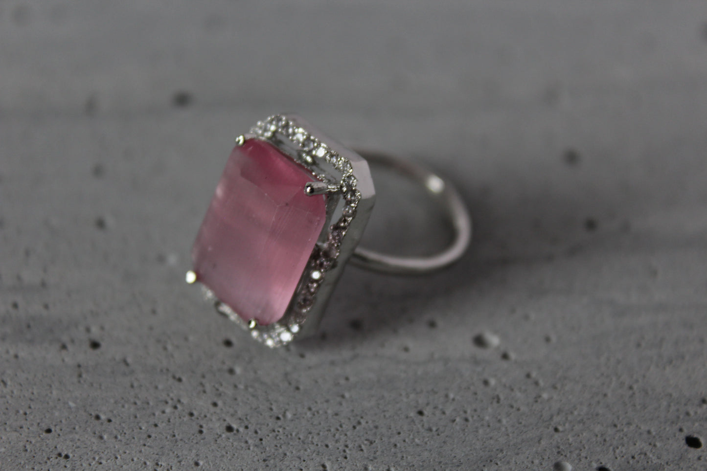 Gemstone Horizon Ring