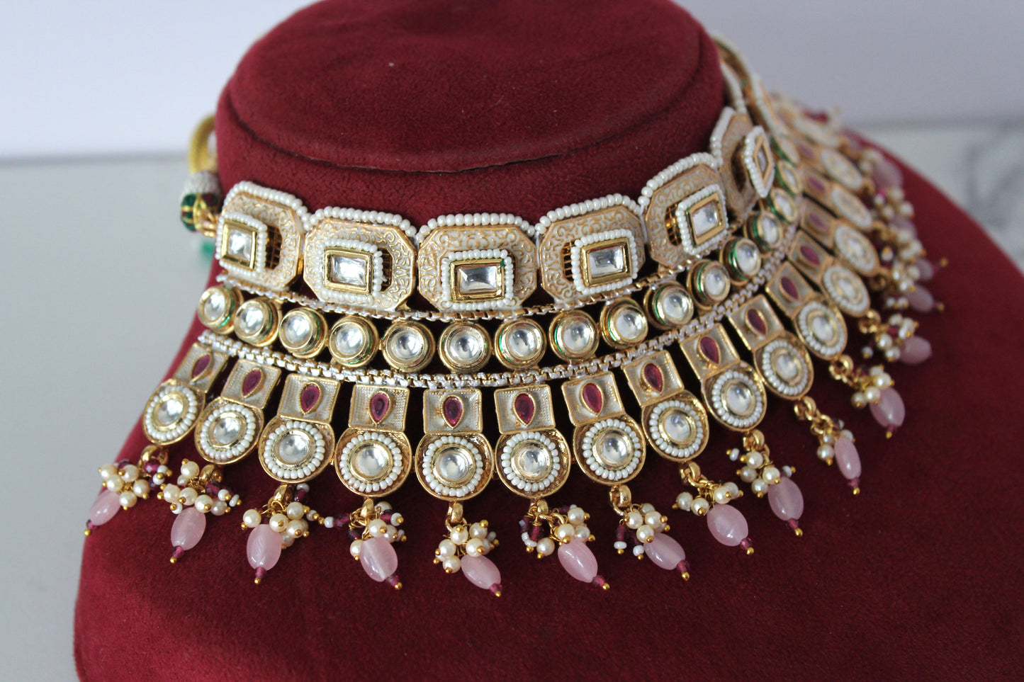 Gulabi Rajwada Royalty Set