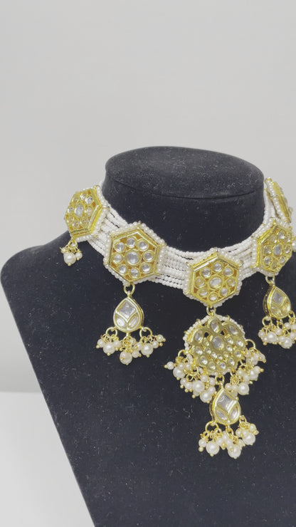 Pachi Kundan Glam Choker Set